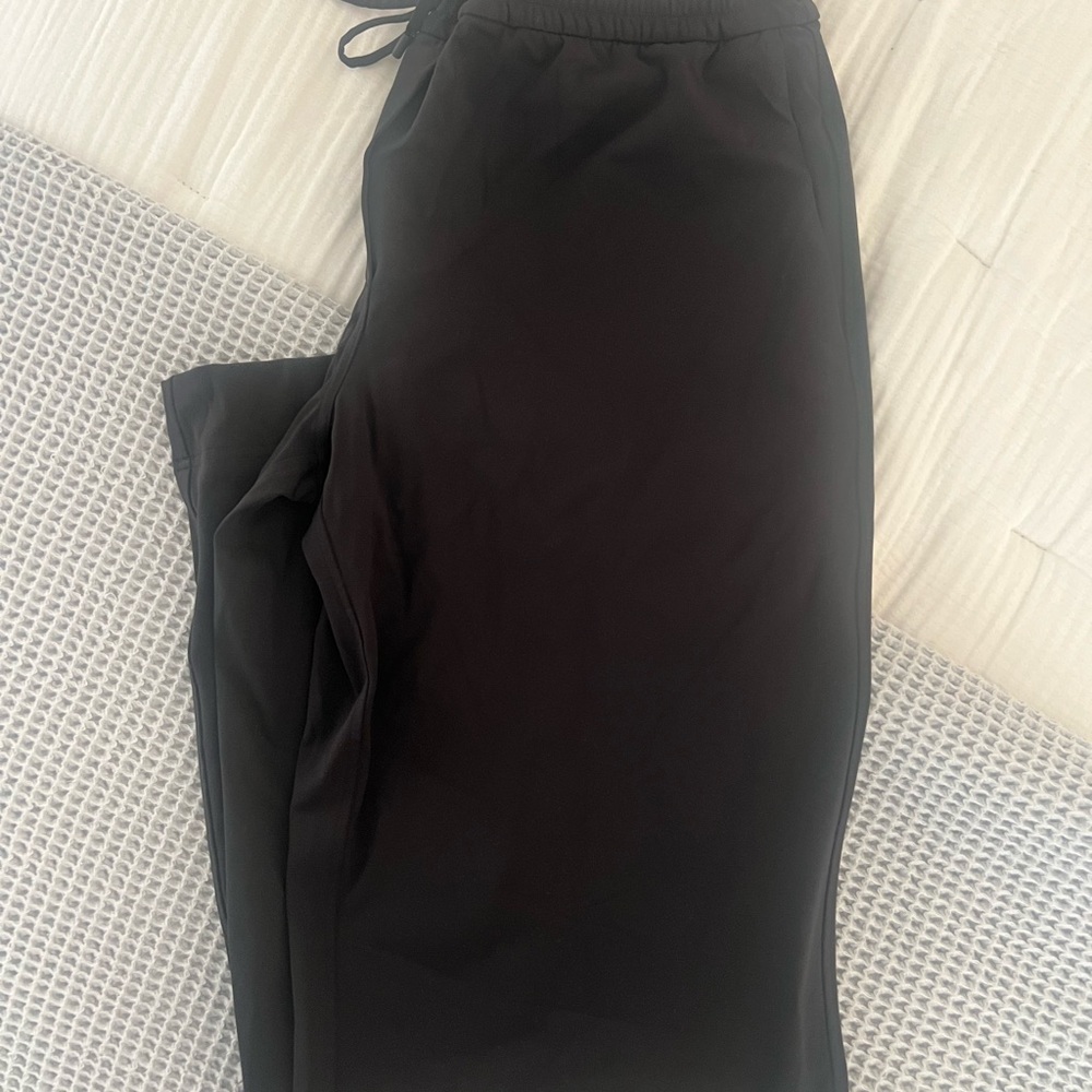 Lululemon daydrift wideleg Pants